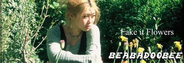 Beabadoobee - Fake It Flowers